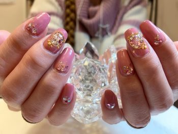 ピンクネイル 板宿でネイルサロンをお探しならmay Nail